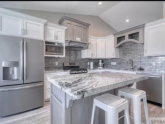 2nd image of 2030 N Bryan Ln
