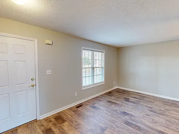 115 Stoneview Cir — Photo 23