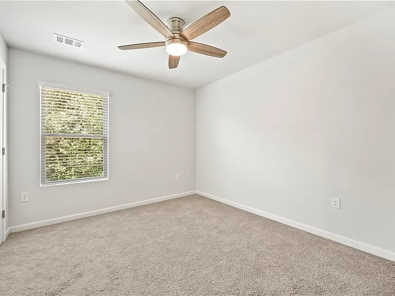 6710 Corryton St — Photo 21