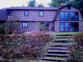 593 Blodgett Hill Rd, Ravena, NY 12143
