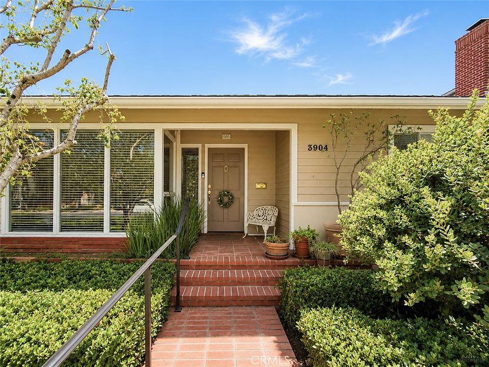 1st image of 3904 California Ave
