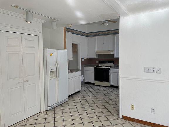 5th image of 685 Bethany Dr