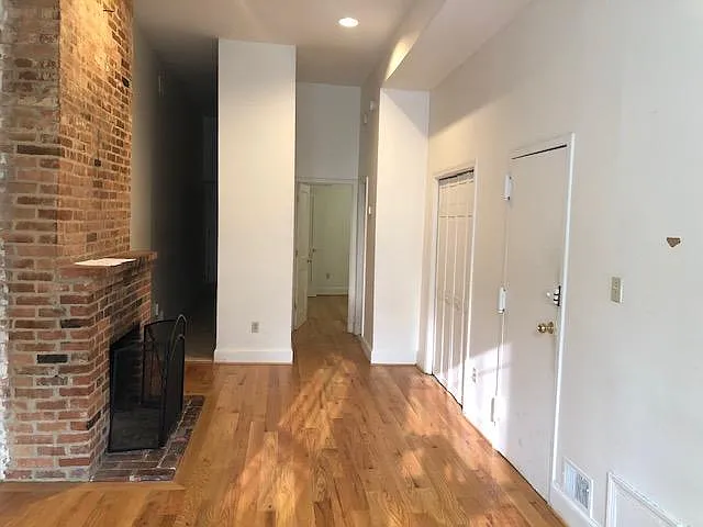 1514 13th St NW #1 — Photo 2