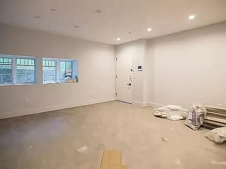 379 Sumpter St #1B — Photo 8