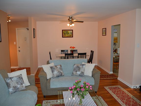 4th image of 8836 Western Ave #203-C