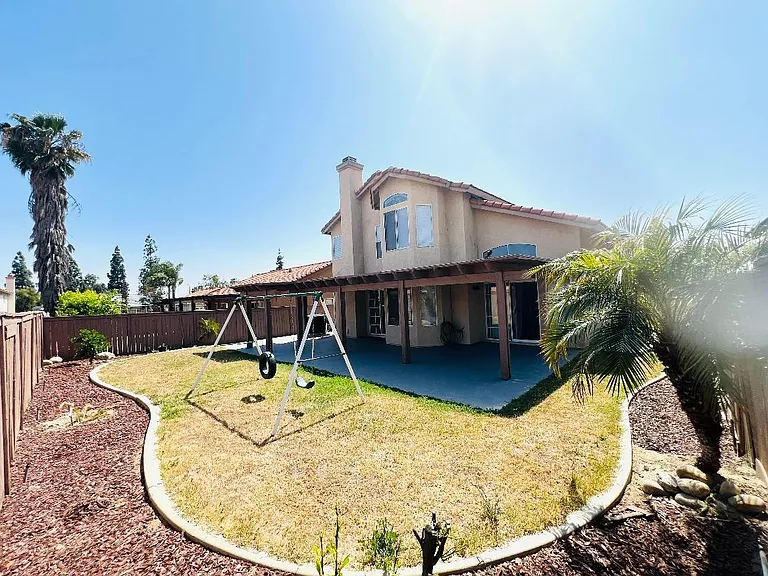 12950 Pan Am Blvd — Photo 14