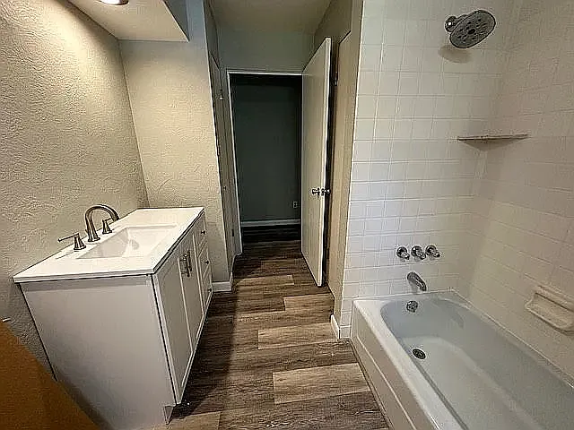1020 N Missouri Ave — Photo 8