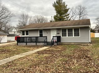 119 S Maple St, Paxton, IL 60957