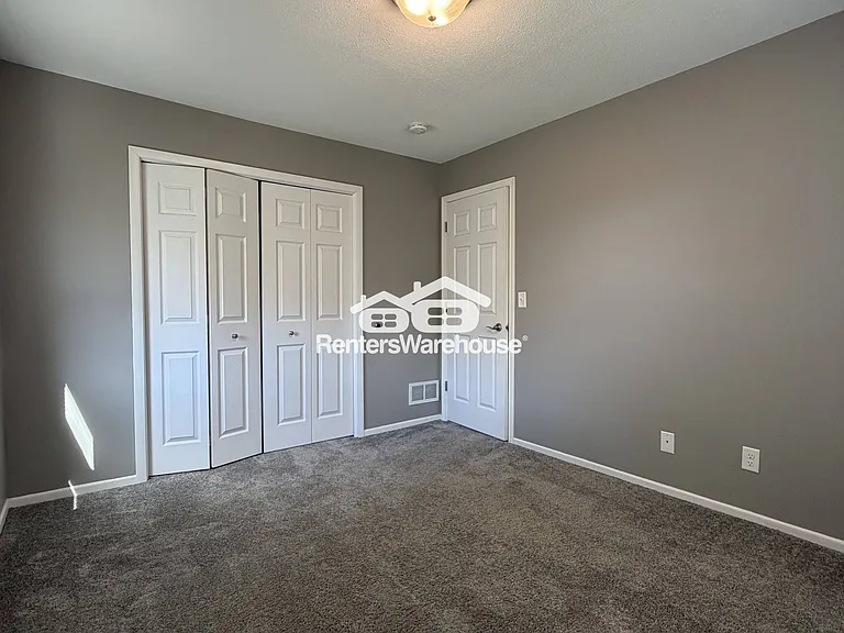 723 Tyler St NE — Photo 13