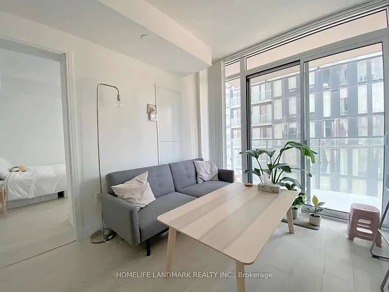 50 Wellesley St E #1501 — Photo 4