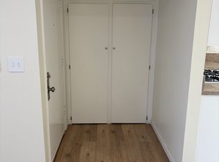 7702 Amberleaf Cir APT 3, Huntington Beach, CA 92648