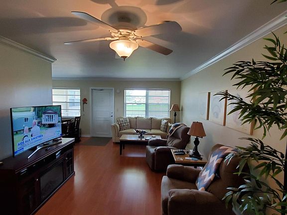 2nd image of 59 Woodland Dr