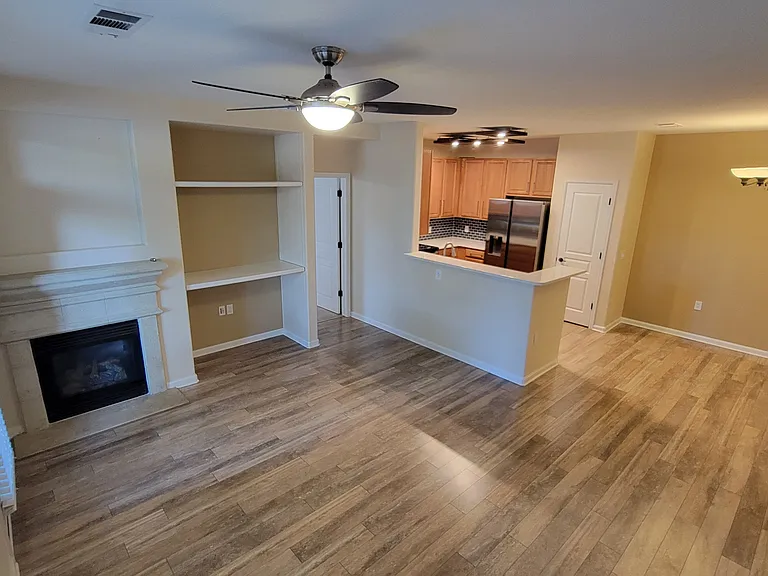 10351 W Girton Dr #103 — Photo 5