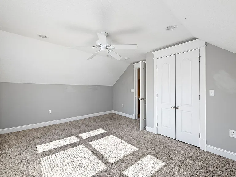 34th Street Duplex — Photo 19