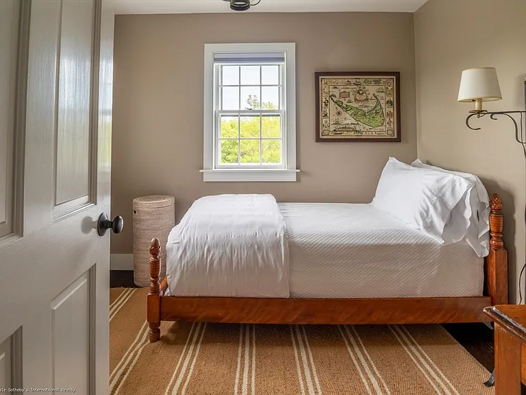 21 Quidnet Rd #1 — Photo 38