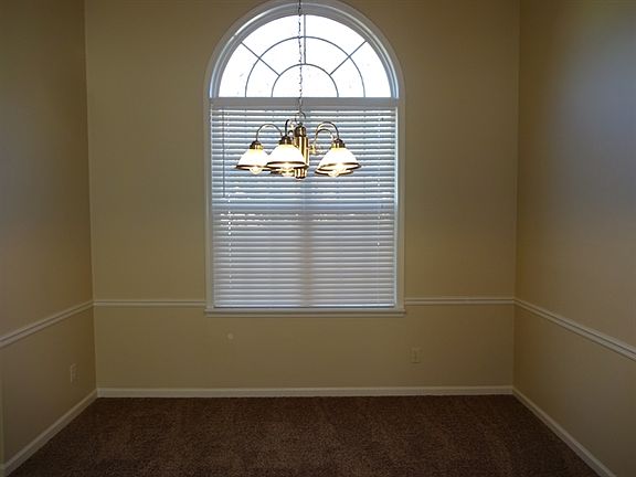 3rd image of 590 Aristocrat Dr