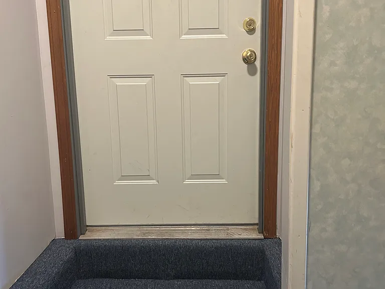 825 Payne Ave #B — Photo 11