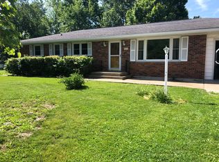 405 E Jefferson St, Martinsburg, MO 65264