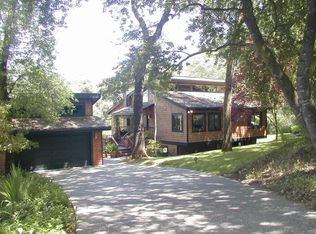 1215 Los Trancos Rd, Portola Valley, CA 94028