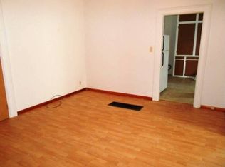 4609 7th Ave APT 1, Kenosha, WI 53140