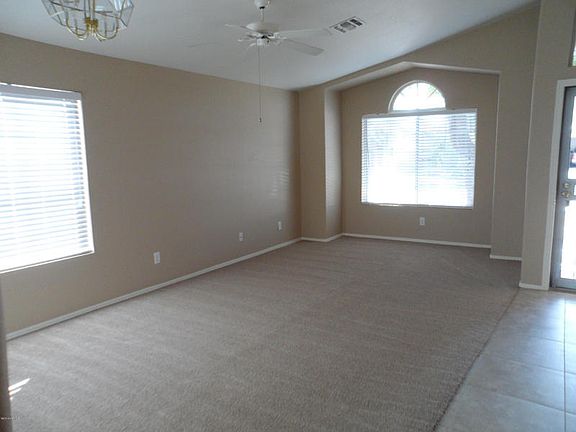 2nd image of 9212 W Canyon Dr