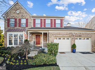 9302 Nancy St, Manassas Park, VA 20111