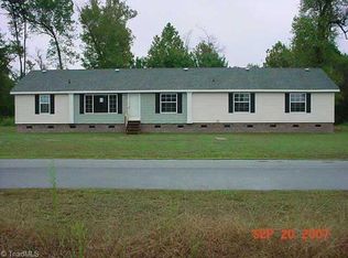 495 Manley Creek Rd, Kinston, NC 28504