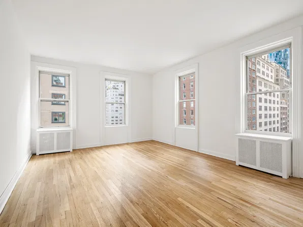 57 West 58th Street image 1 of 8
