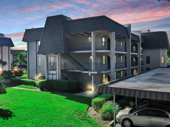 8799 Bardmoor Blvd APT 205, Seminole, FL 33777