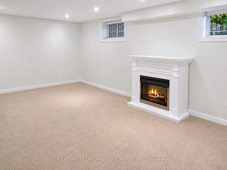 177 Fallingbrook Rd — Photo 13