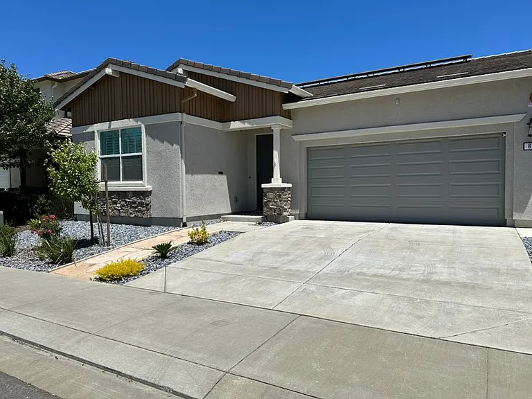 817 Cosmos Dr — Photo 39