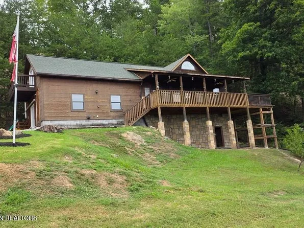 2560 Goose Gap Rd, Sevierville, TN 37876