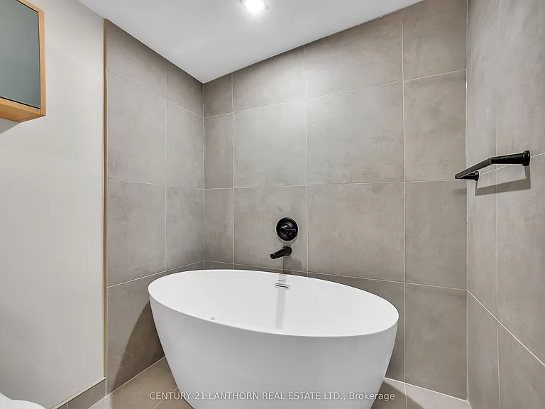 38 Front St #5 — Photo 21