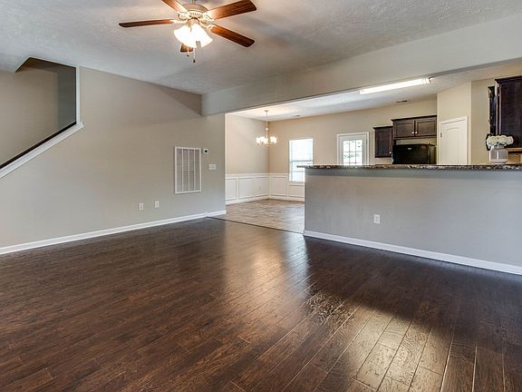 3rd image of 5316 Tony Lama Ln