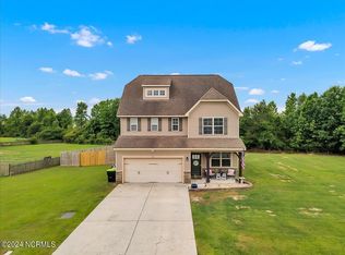 176 River Winding Rd, Jacksonville, NC 28540
