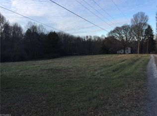 17 Norton St, Winston Salem, NC 27107
