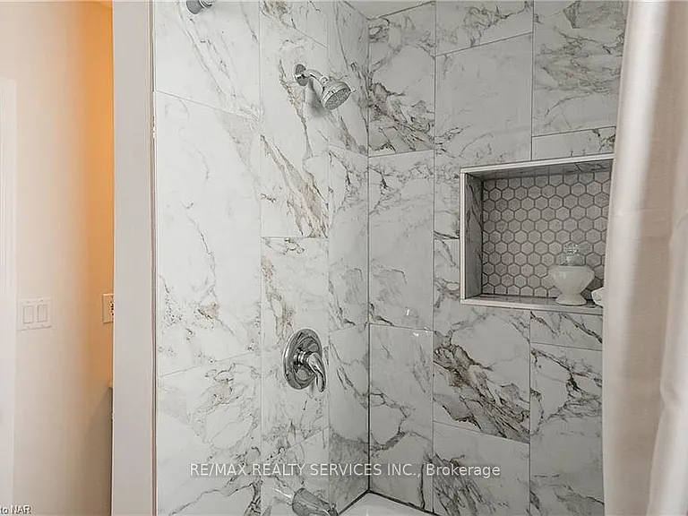 57 Margery Rd — Photo 10