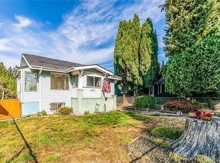 8815 11th Ave SW, Seattle, WA 98106