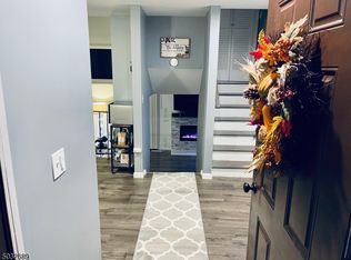 14 Village Way UNIT 2, Vernon, NJ 07462
