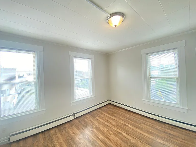 43 Ashland St #2 — Photo 21