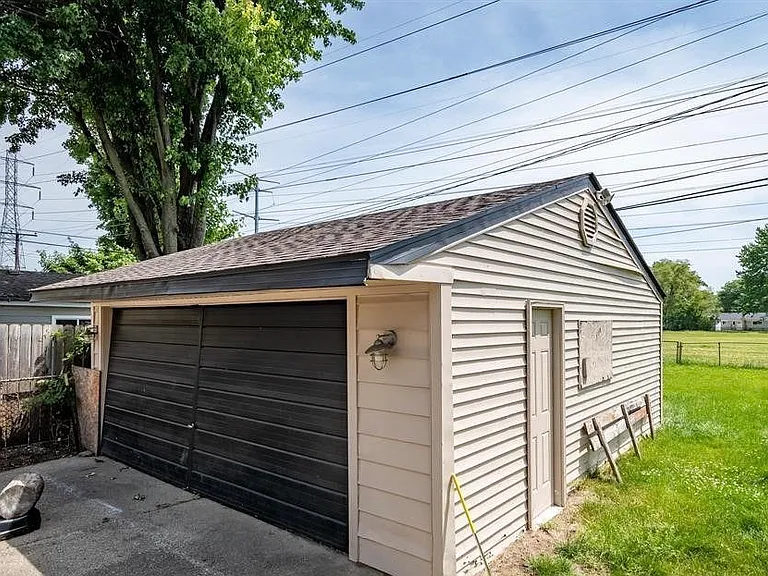 41210 Paign Dr — Photo 24