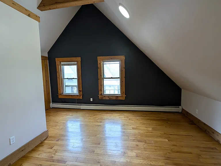 541 University Ave #5 — Photo 30
