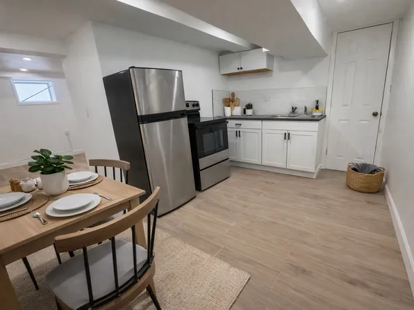 (undisclosed Address), Albany, NY 12203