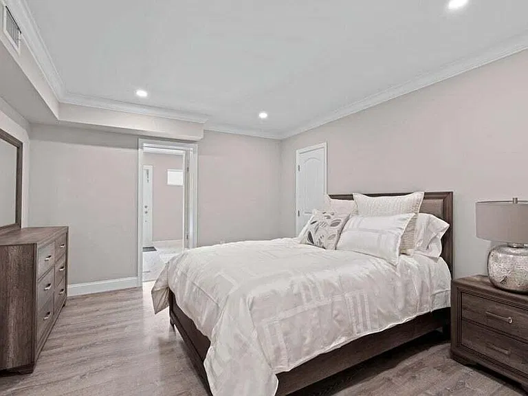 2312 Spanish Trl — Photo 7