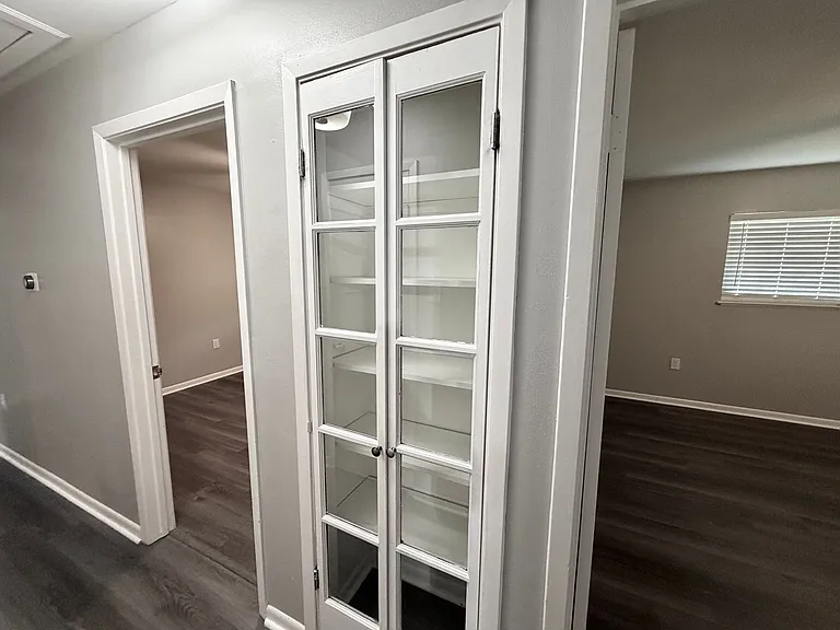 3310 Macarthur Dr — Photo 17