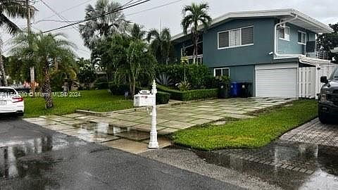 1st image of 2448 Sugarloaf Ln #2448