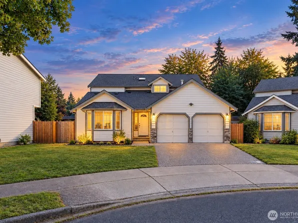 18215 SE 261st Court, Covington, WA 98042