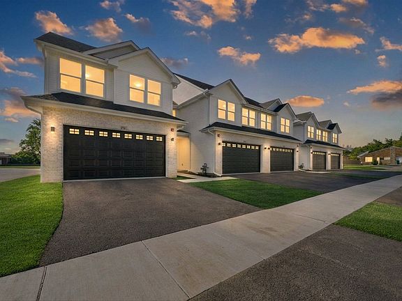 2nd image of 2021 Princess Ct