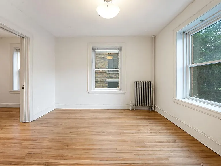 1401 Willow St #2 — Photo 3