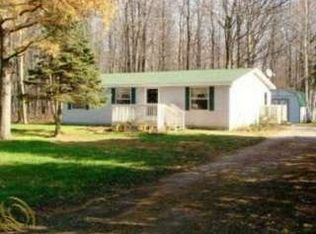 5495 Caine Rd, Vassar, MI 48768